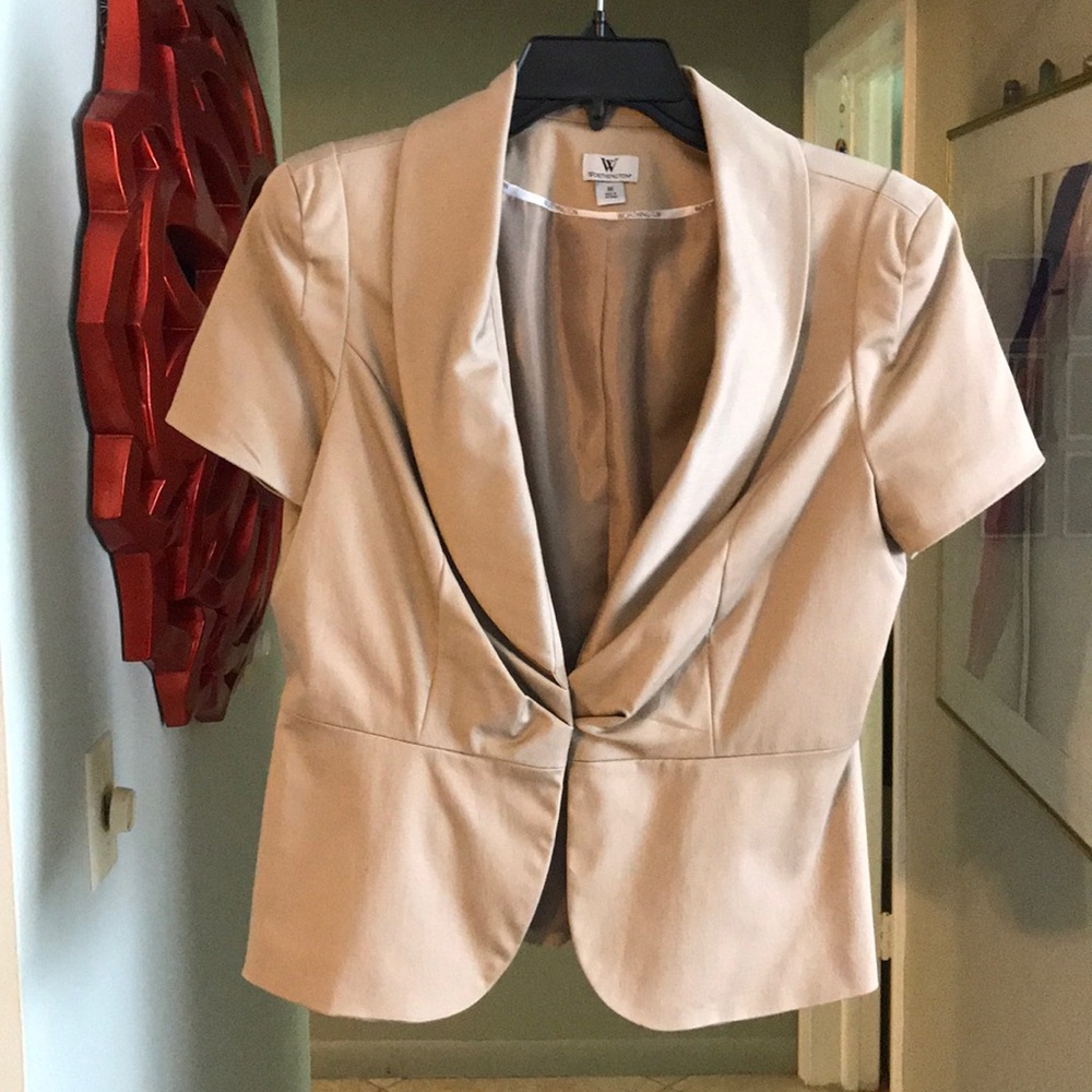 Worthington tan short sleeve jacket